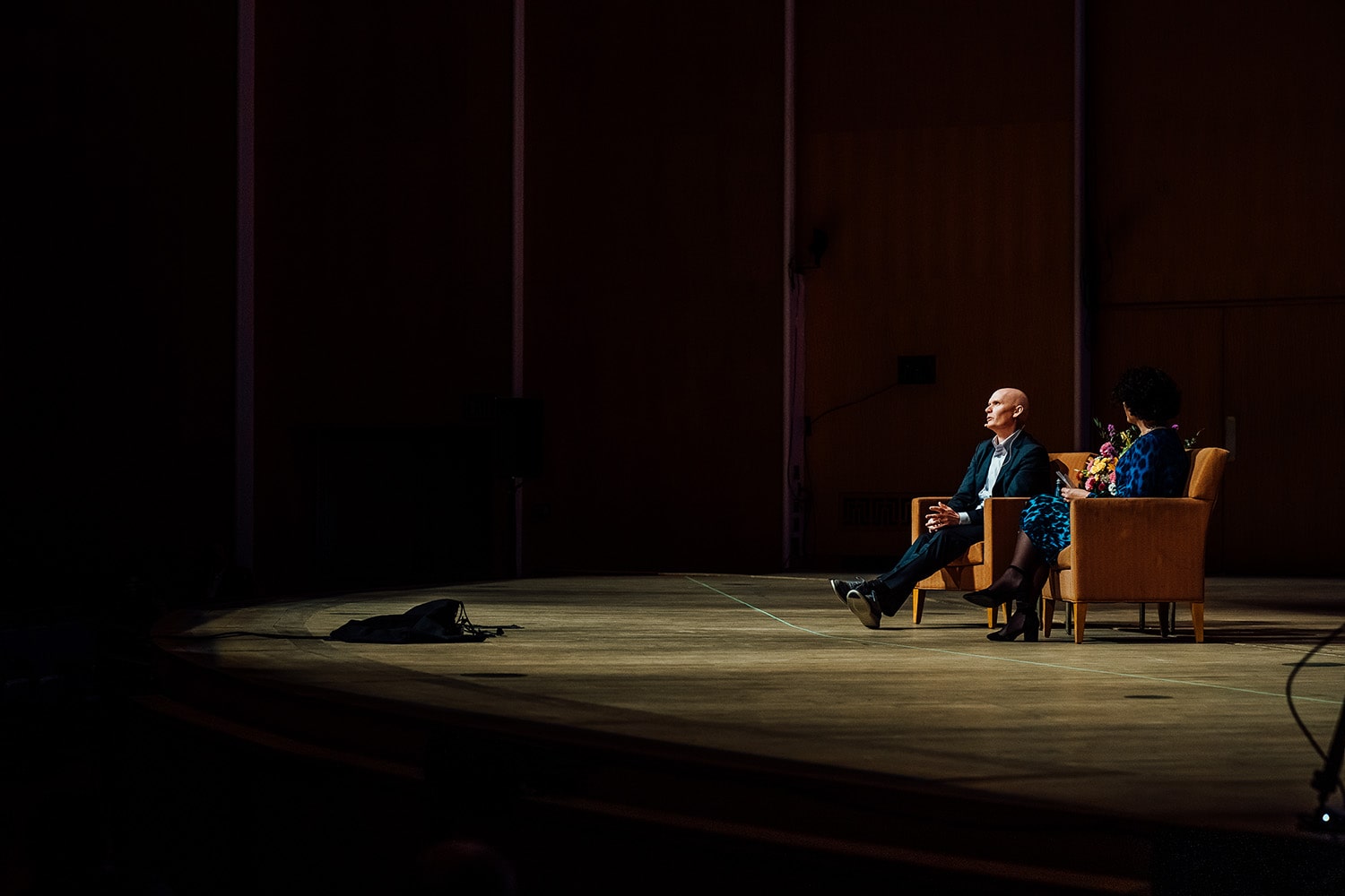 Anthony Doerr & Barbara Cole on Kleinhans Stage for BABEL 03302023 photo by Pat Cray