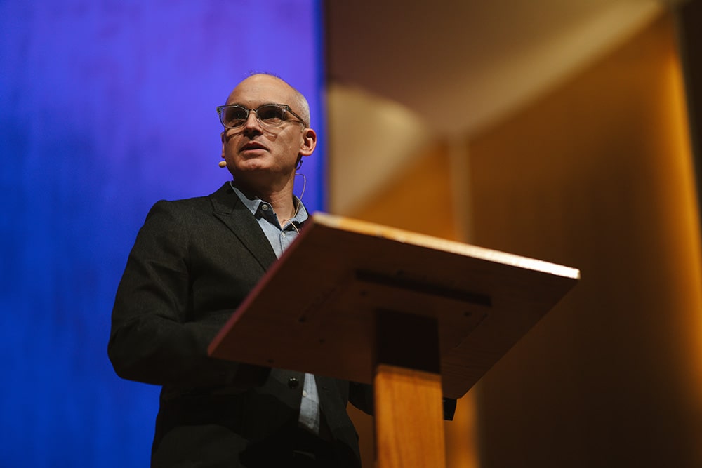 Hernan Diaz at BABEL November 20, 2025 photo credit Pay Cray